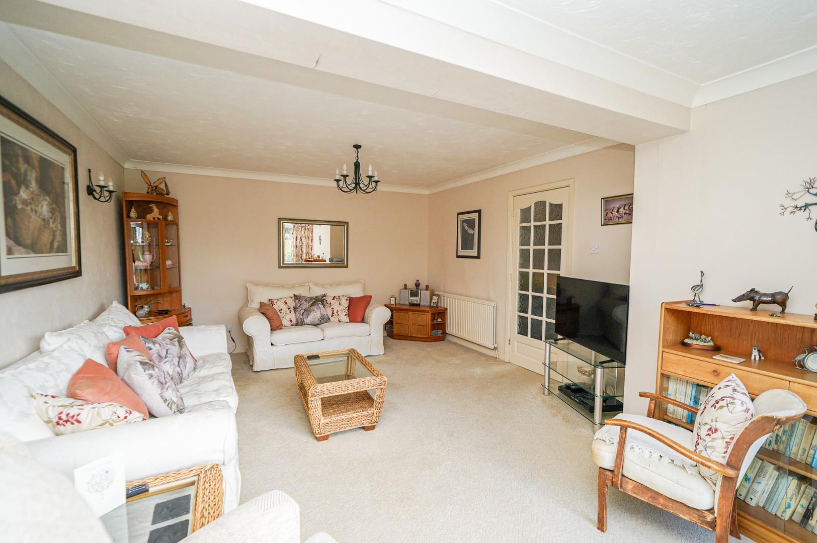 Chestnut Hill, Leighton Buzzard Quarters Estate Agents